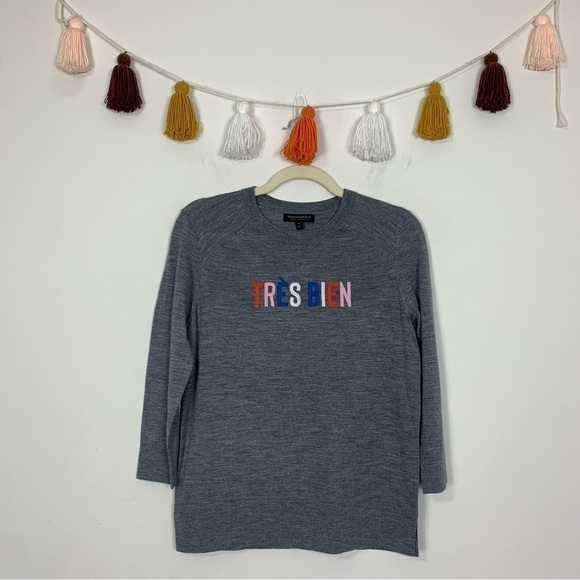 Banana Republic Sweaters - Banana Republic Tres Bien Embroidered Extra Fine Merino Wool Gray Sweater Small